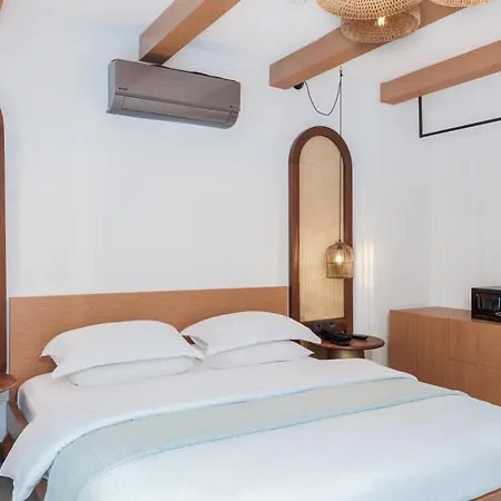Hotel Lupia Suites