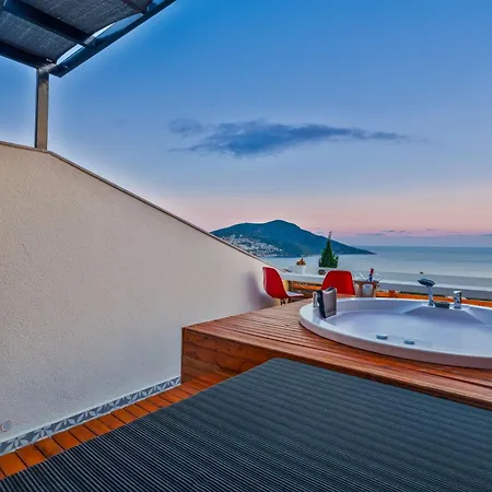 Lupia Suites *