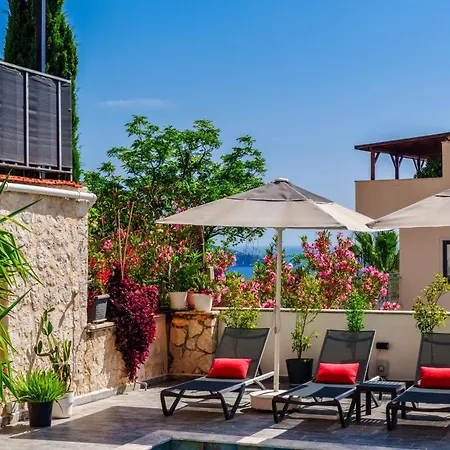 Hotel Lupia Suites